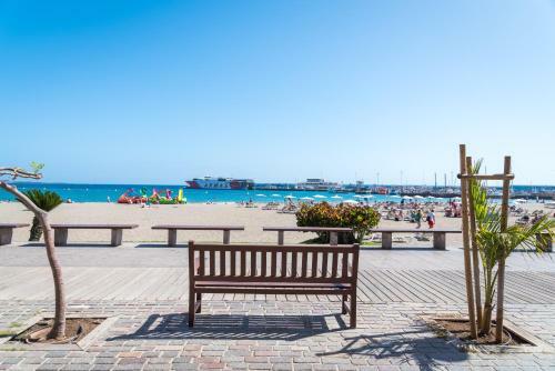 Modern 2 Bedroomed Apartment Los Cristianos Center