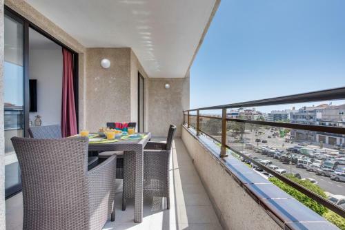 Modern 2 Bedroomed Apartment Los Cristianos Center