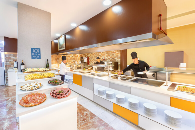 Hotel Chatur Playa Real Resort