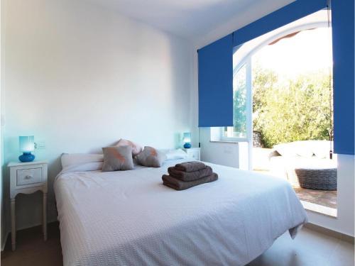 Four-bedroom Holiday Home In Benidoleig