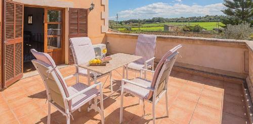 Agroturismo Ses Pereres In Biniali