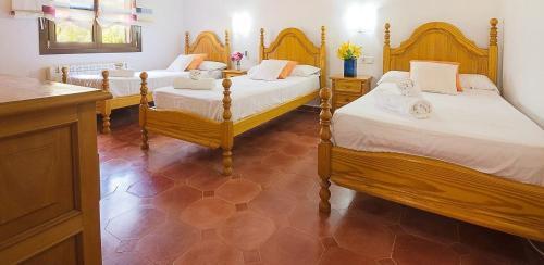 Agroturismo Ses Pereres In Biniali