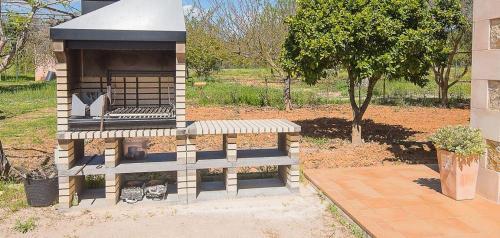 Agroturismo Ses Pereres In Biniali