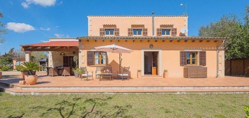 Agroturismo Ses Pereres In Biniali
