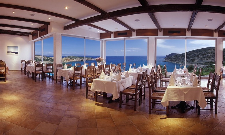 Istron Bay Hotel