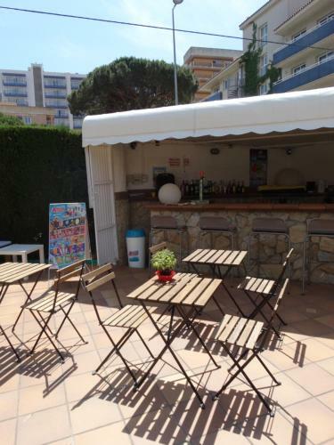 Camping Sunissim Cavall De Mar By Locatour