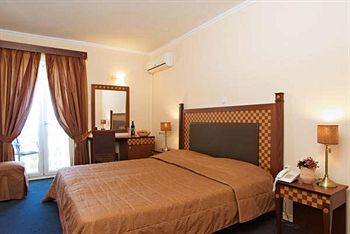 Hotel Pontikonissi