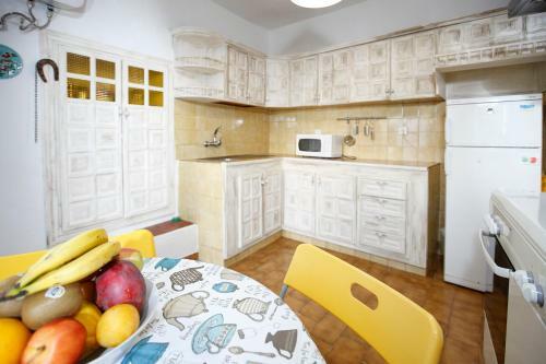 Candelaria's Mountain House (pool & Sea Views)