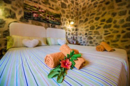 Capdepera Villa Sleeps 6 Pool Wifi