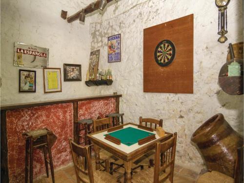 Seven-bedroom Holiday Home In Carcabuey