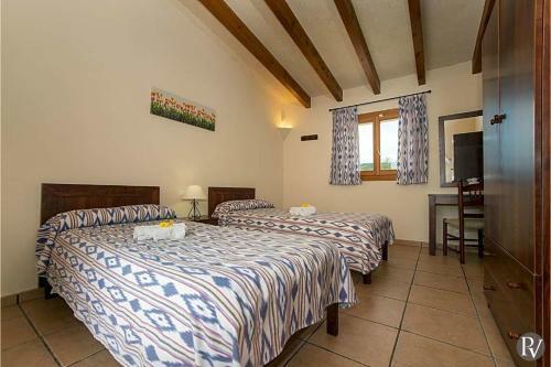 Cas Concos Villa Sleeps 11 Pool Air Con