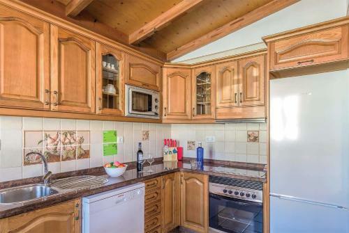Corralejo Villa Sleeps 4 Pool Air Con Wifi
