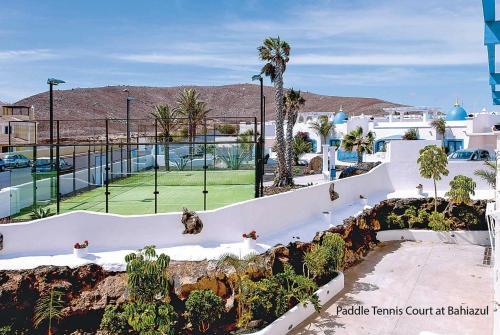 Corralejo Villa Sleeps 6 Air Con Wifi