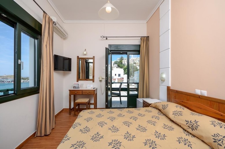 Hotel Coronis