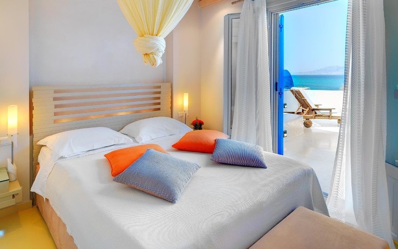 Hotel Iria Beach Art