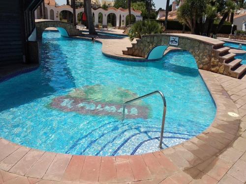 Villa Chalet Adosado Con Parcela Propia. Wifi Gratis.