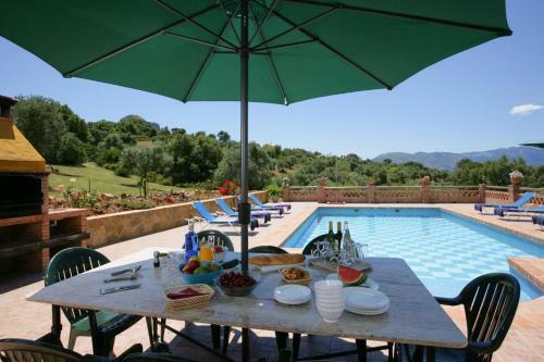 El Gastor Villa Sleeps 8 Pool Air Con Wifi
