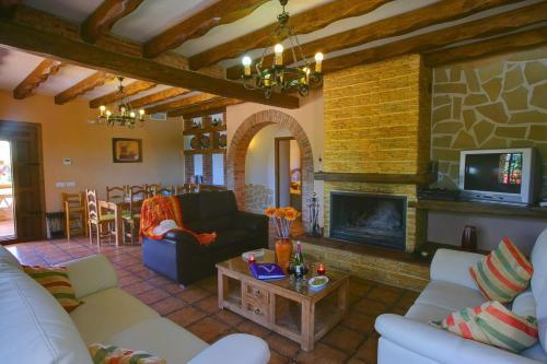 El Gastor Villa Sleeps 8 Pool Air Con Wifi