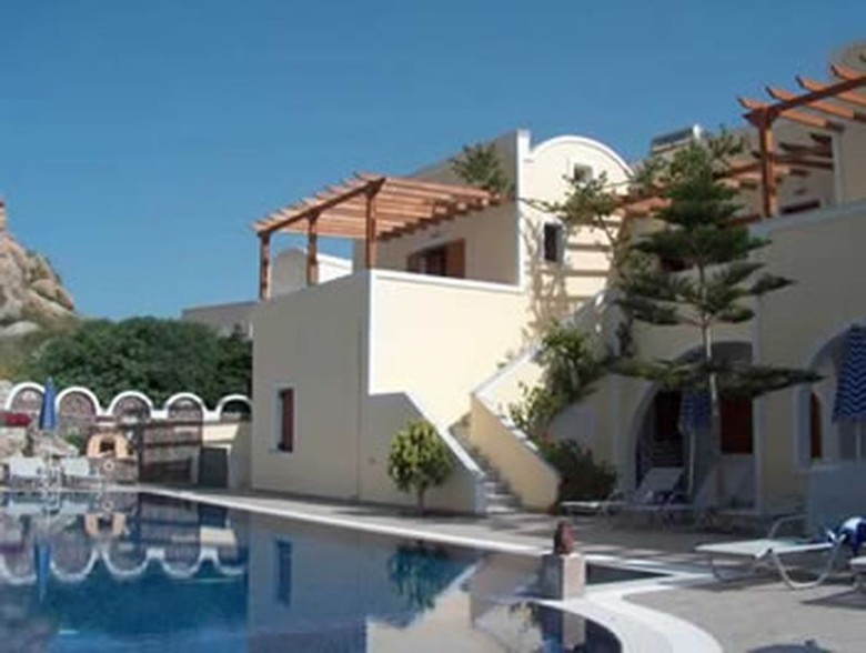 Black Sand Apartments