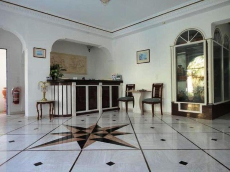 Hotel Black Sandy Beach