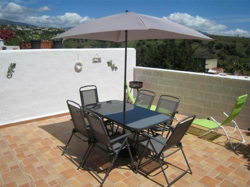 Beautiful Townhouse For 5 Persons, With Swimming Pool
