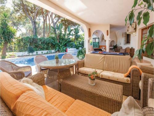 Holiday Home Villa San Jose L-517