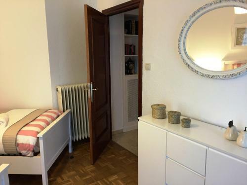 Apartamento Piso En Calle Recogidas (centro)