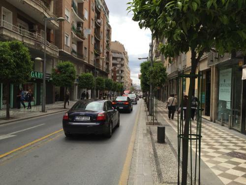 Apartamento Piso En Calle Recogidas (centro)