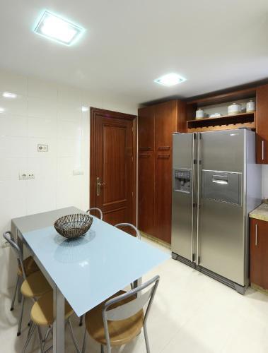 Apartamento Piso En Calle Recogidas (centro)