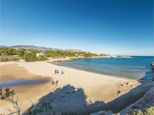 Three-bedroom Holiday Home In Ametlla De Mar