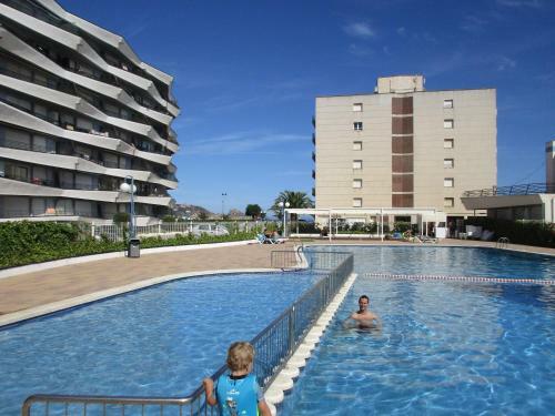 Apartamento Rocamaura II 2 8 Inmoestartit