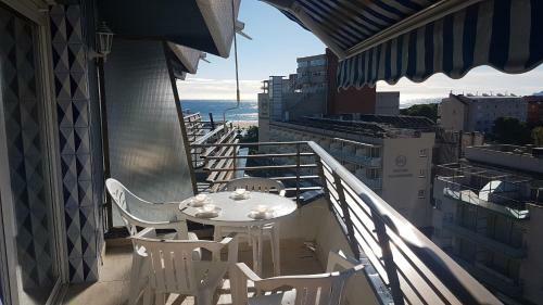 Apartamento Rocamaura Iv-6-2 Inmoestartit