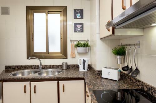 3 Bedroom Apartment Carrer Florida