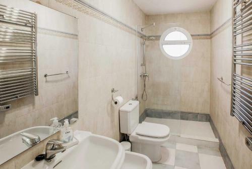 La Cala De Mijas Villa Sleeps 8 Air Con Wifi