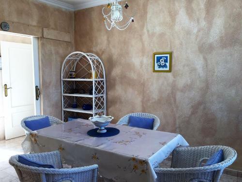 Holiday Home Flores De Erika- Las Lilas