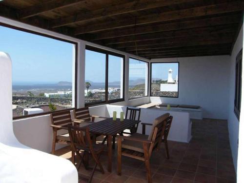 Las Brenas Villa Sleeps 2 Wifi T691366