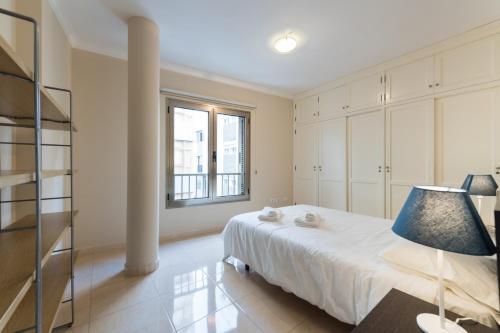 Pineda Apartments