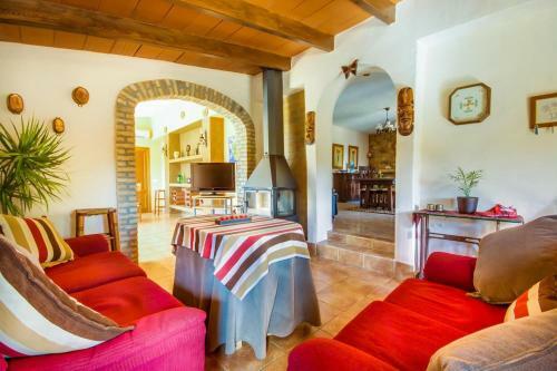 Lloseta Villa Sleeps 6 Pool Air Con Wifi