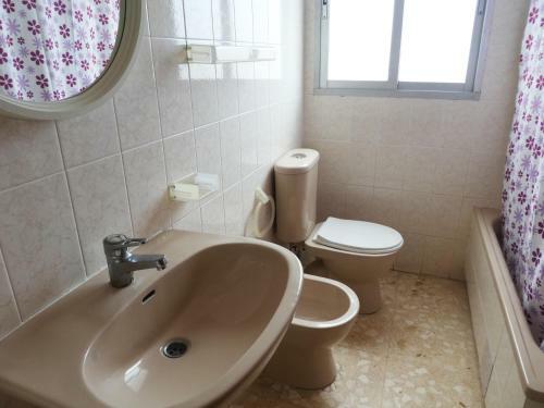 Apartamentos Gand�a Grau Y Playa 3000