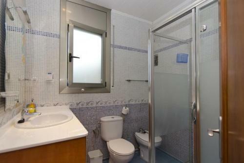 Macanet De La Selva Apartment Sleeps 7 Pool Wifi