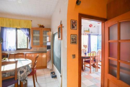 Macanet De La Selva Apartment Sleeps 7 Pool Wifi