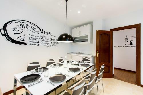 Apartamento Book In Madrid- Puerta Del Sol