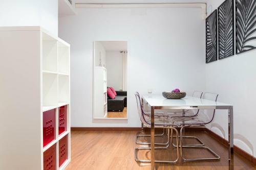 Apartamento Book In Madrid- Puerta Del Sol