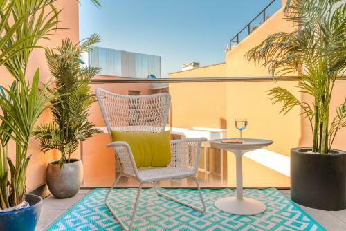 Home Club San Joaquin Apartments
