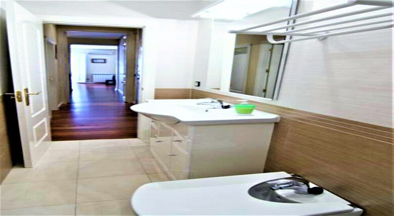 Mc Yolo Apartamento Ronda De Atocha
