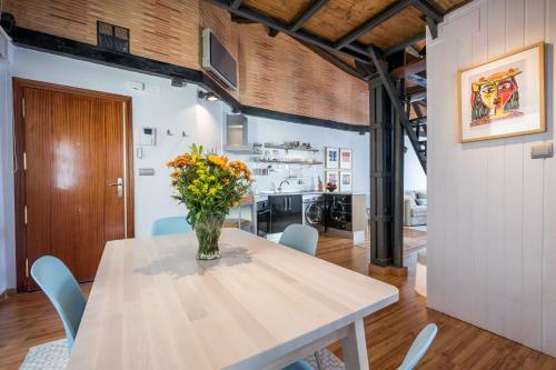 One-bedroom Apartment With Terrace Tina