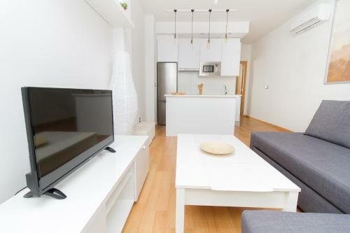 Beautiful Cosy One-bedroom Apartment Refino
