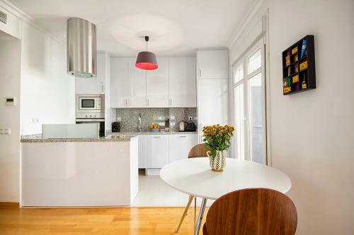One-bedroom Apartment With Terrace Jaleo