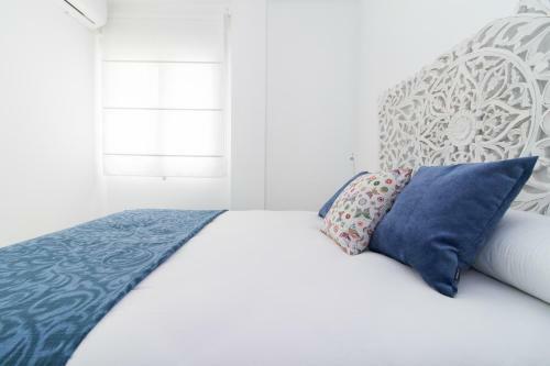 Bright Apartment Close To Beach And Town