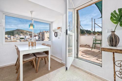 Two-bedroom Apartment With Terrace San Juan